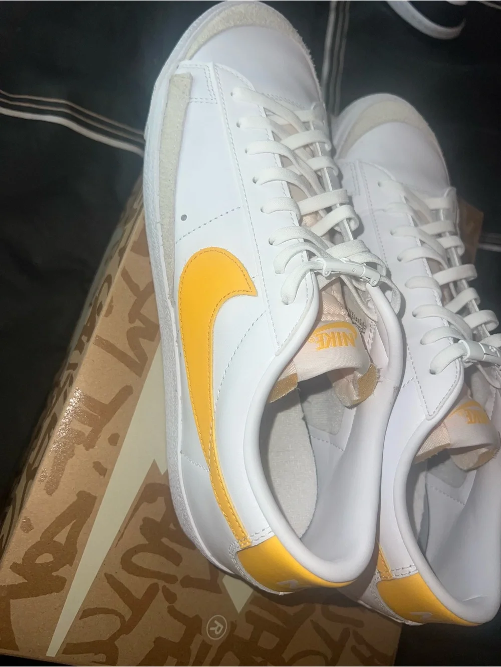 Nike Blazer Low Yellow Size 11.5 m